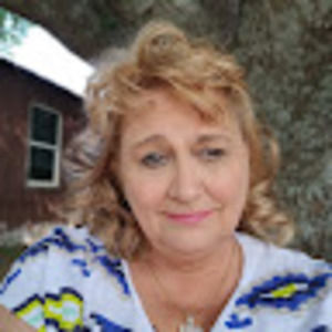 Meet your Posher, Vicki